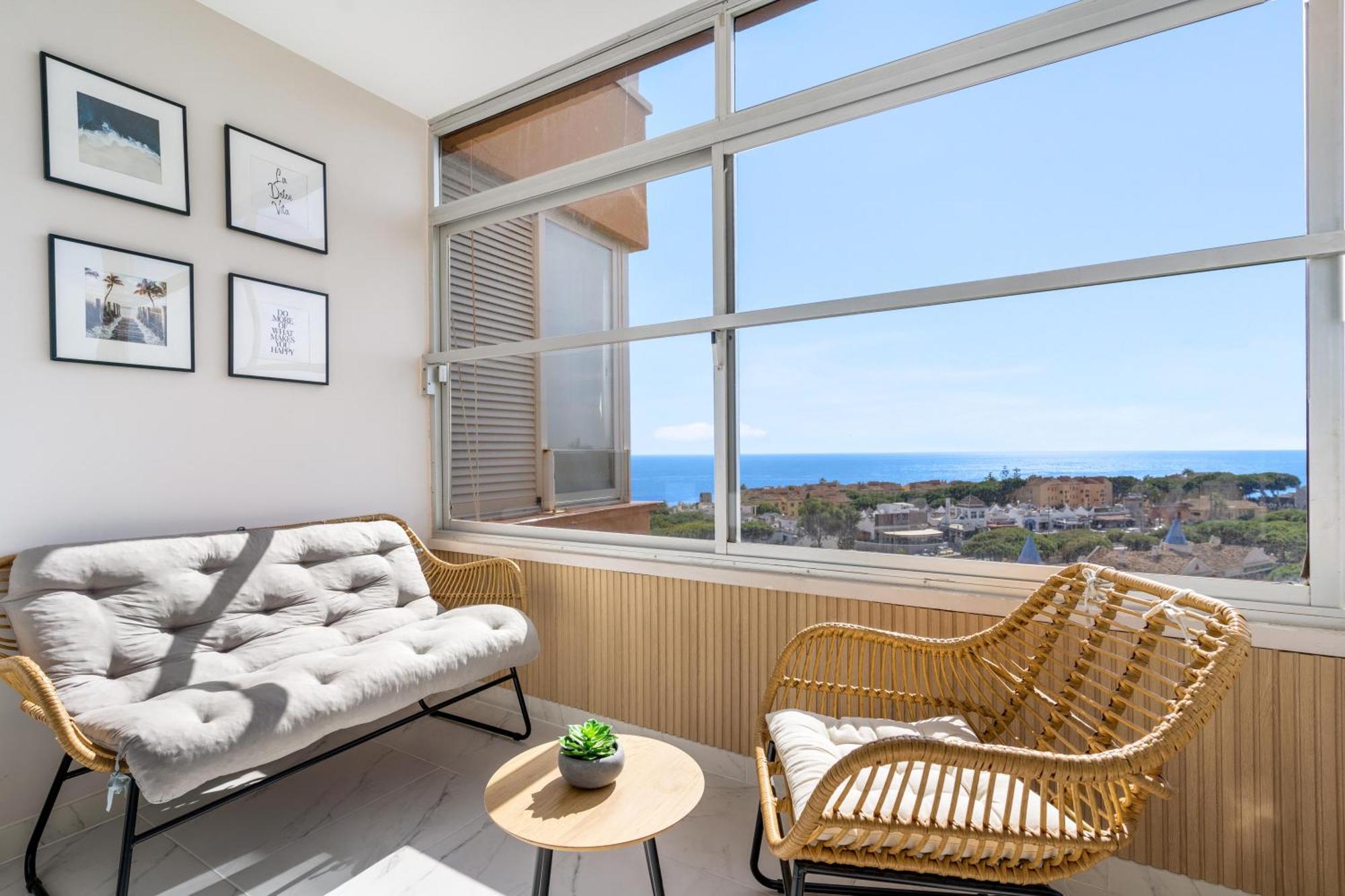 Modern Studio Apartment With Sea Views 5 Min From The Beach Sitio de Calahonda Kültér fotó